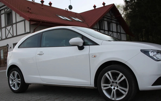 Seat Ibiza cena 22900 przebieg: 225000, rok produkcji 2014 z Piaski małe 352